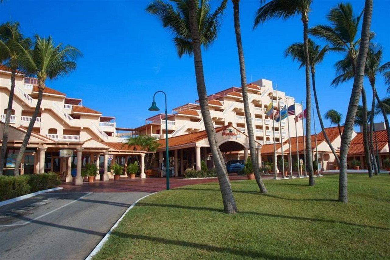 Playa Linda Beach Resort Palm Beach Exterior foto